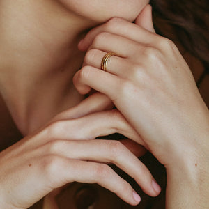Alliance Ola Or 18k recyclé Sample Slow Jewelry